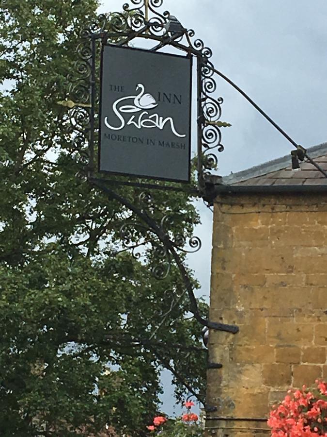 The Swan Inn Moreton-in-Marsh Exteriér fotografie